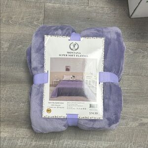 Super Soft Flannel Blanket - Purple